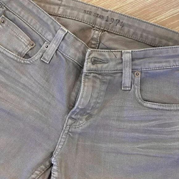 Big Star Women 26 Straight Mid-Rise Fit Grey Jeans - Picture 3 of 8